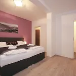 And Cityhotel Edelweiss - Self Check In Maison d'hôtes 3*
