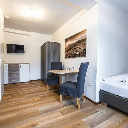 Edelweiss B&b, 24 - 7 Contactless Check-in