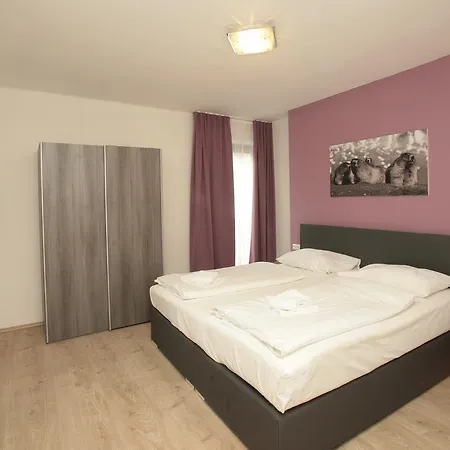 And Cityhotel Edelweiss - Self Check In Guest house Zell am See