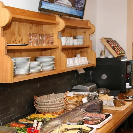 And Cityhotel Edelweiss - Self Check In 3* Zell am See